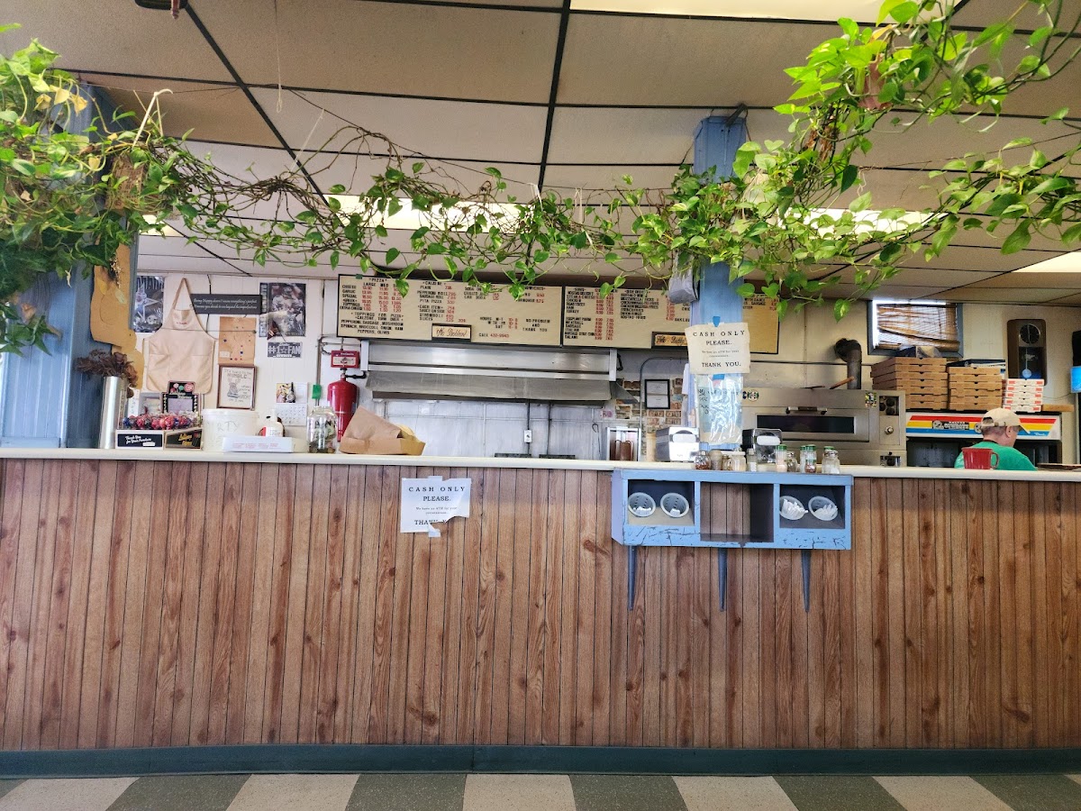 Kostas Pizza House & Restaurant